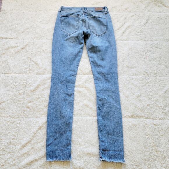 A&F Harper Low Rise Distressed Super Skinny Jeans - Picture 3 of 5